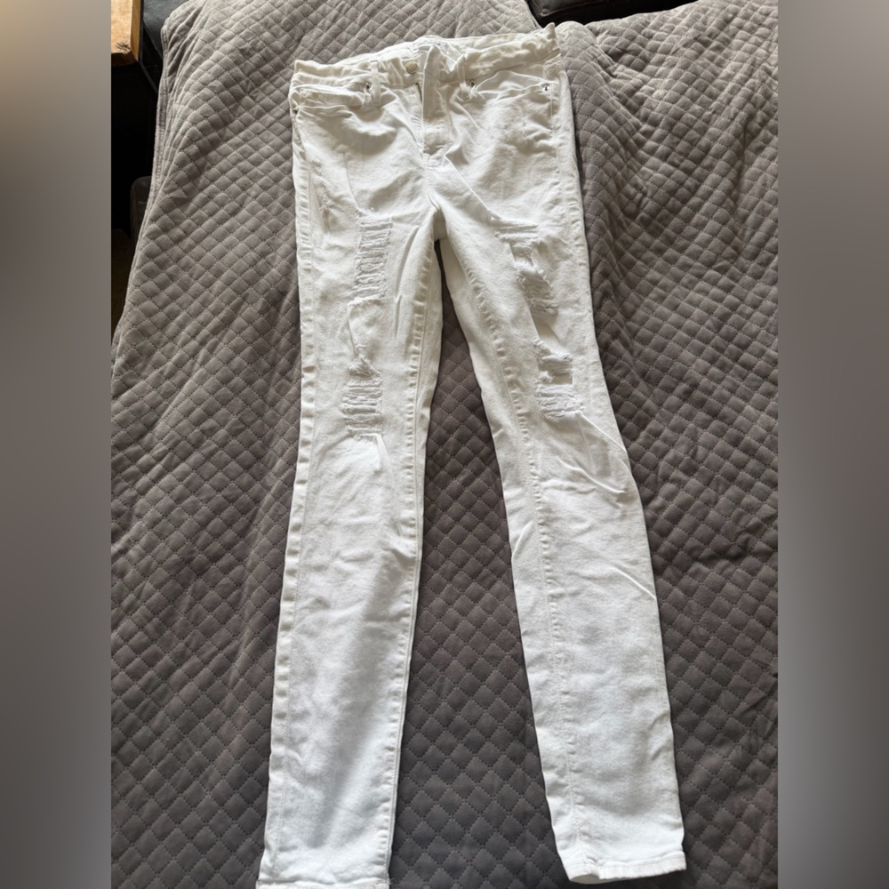 Good American White Distressed Skinny Jeans